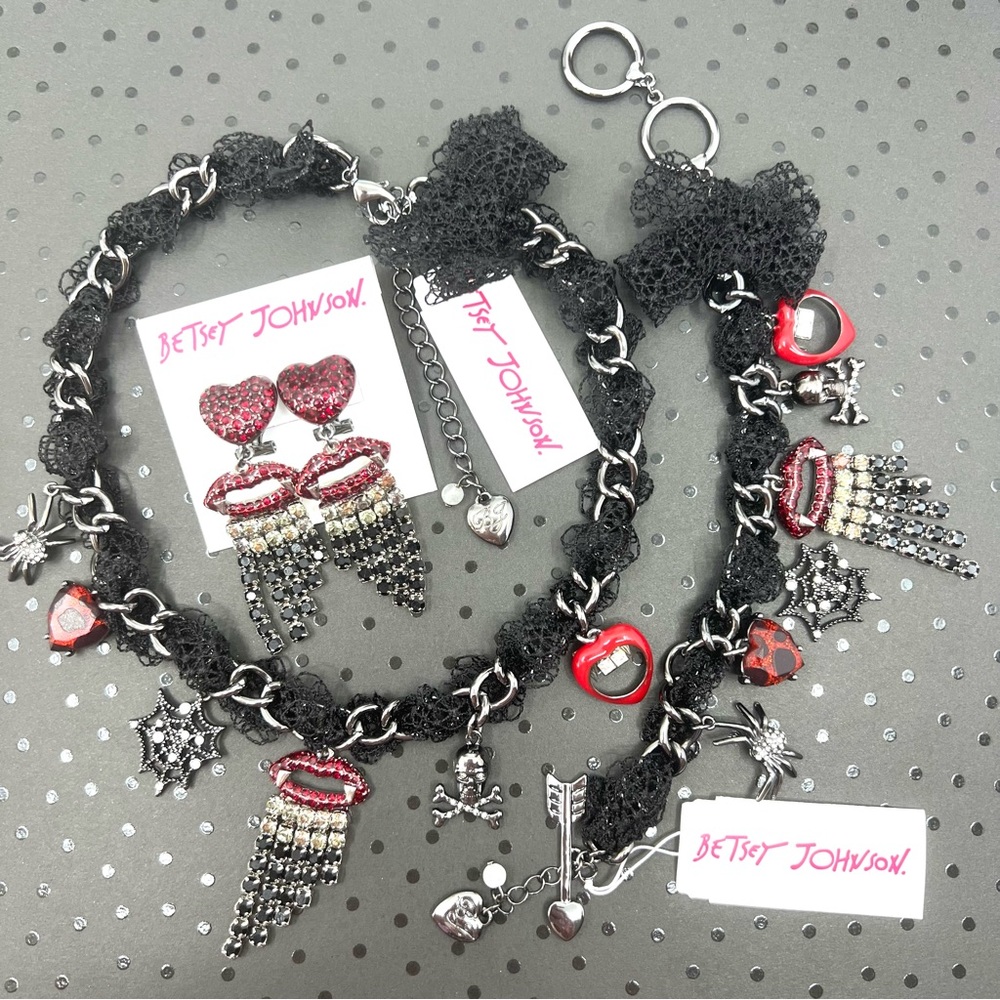 Betsey Johnson ‘Glampire’ Statement Jewelry Set  NWT, Very HTF!
